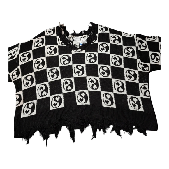 Just Polly Trendy Women's Plus Size 3X Black Yin Yang Distressed Sweater NEW - Picture 2 of 7